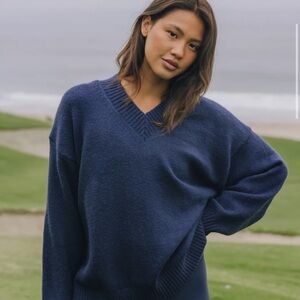 Daily Drills Navy V-Neck Women's Sweater